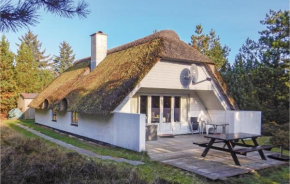 Awesome Home In Rømø With Kitchen